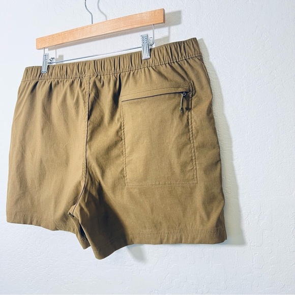 The North Face Olive Men’s Quick Dry Shorts XL - Picture 6 of 7